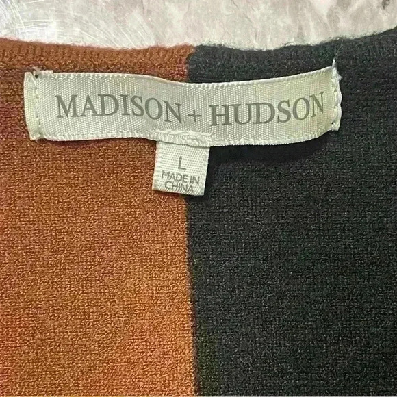 Madison + Hudson Thin V-Neck Colorblock Brown Black Dolman Sleeve Sweater Large - Picture 7 of 9